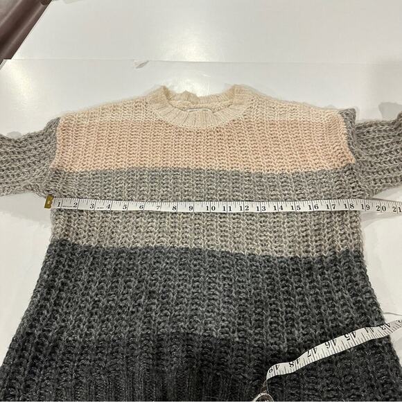 American Eagle Wool Blend Cream & Gray Ombre Open Knit Sweater Size XS - Picture 7 of 8